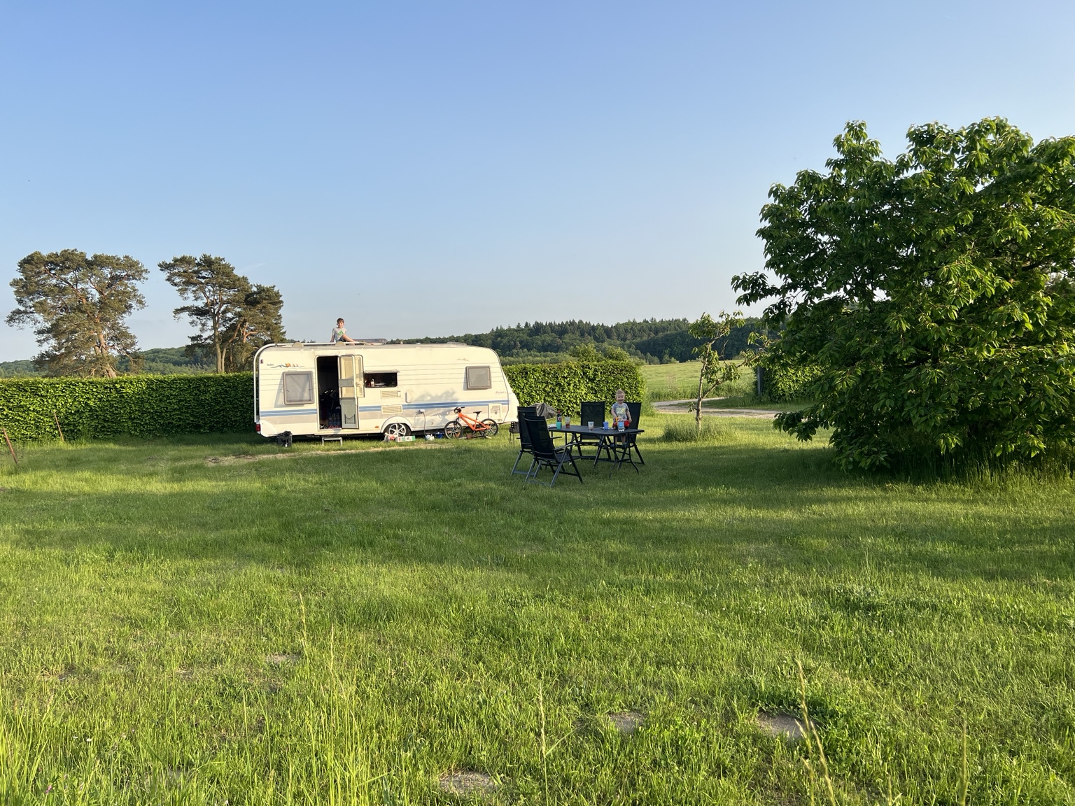 Camping mit Wohnwagen